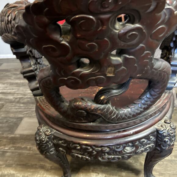 Late 19th century Chinese dragon carved armchair with medallion back 27"L x 21"W - Picture 11 of 12